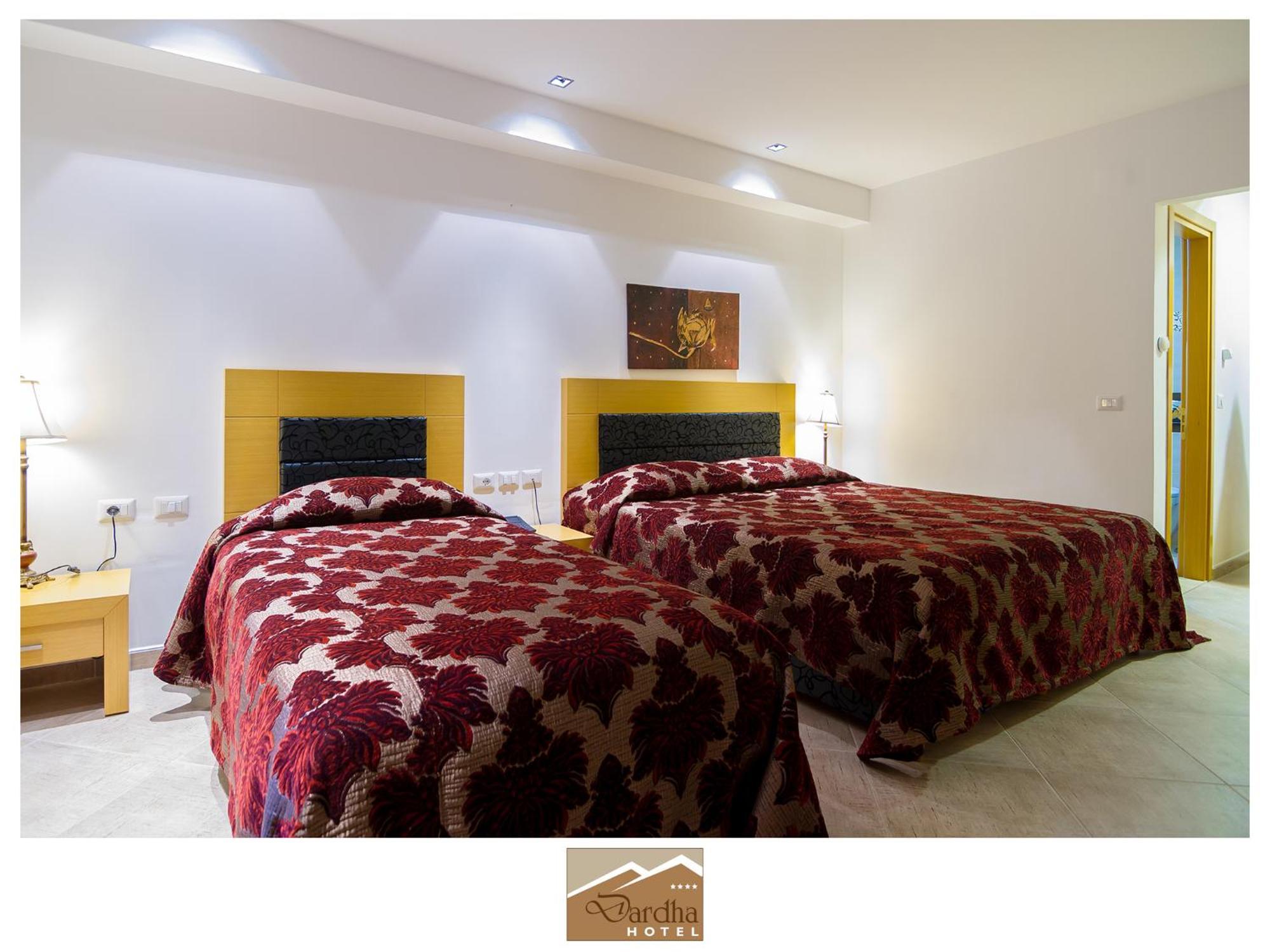 Hotel Dardha Hotell 4*